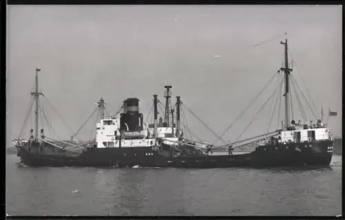 Fotografie Sowjetisches Frachtschiff Khassan aus Leningrad von 1948