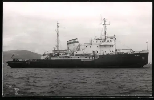 Fotografie Sowjetischer Eisbrecher Ledokol-7 aus Odessa in Seitenansicht