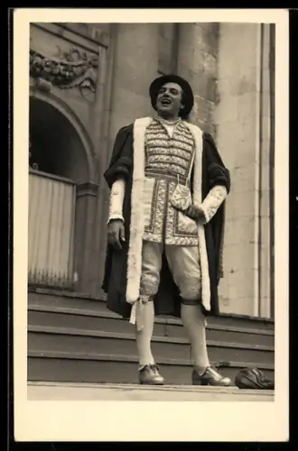 AK Salzburg, Aufführung des Jedermann, Theaterszene