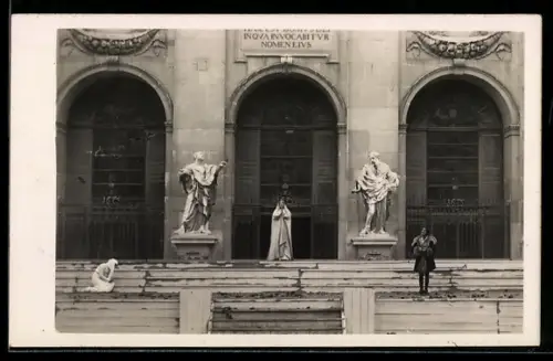 Foto-AK Salzburg, Aufführung vom Stück Jedermann