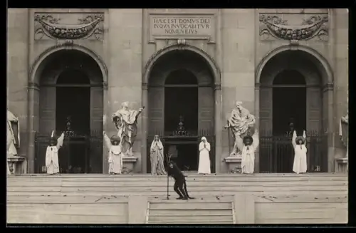 Foto-AK Salzburg, Aufführung des Jedermann