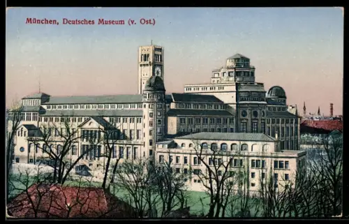 AK München, Deutsches Museum von Osten