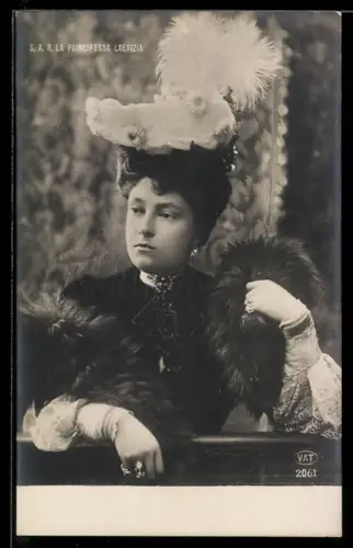 AK La Principessa Laetizia, Portrait