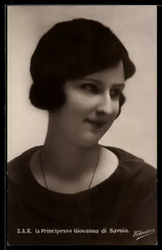 AK La Principessa Giovanna di Savoia, Portrait