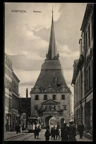 AK Rostock, Strassenbahn am Steintor