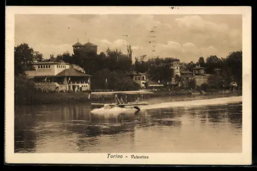 AK Torino, Valentino, idrovolante sul fiume Po con vista del parco e delle architetture circostanti