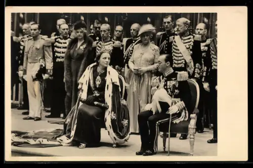 AK Amsterdam, Inhuldigging von H.M. Koningin Juliana in de Nieuwe Kerk, 1948