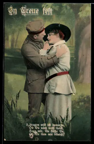 AK Infanterie-Soldat in Feldgrau Uniform in Zweisamkeit mit seiner Frau