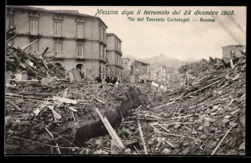 AK Messina, Messina dopo il terremoto 1908, Via del Torrente Cortalegni, Rovine