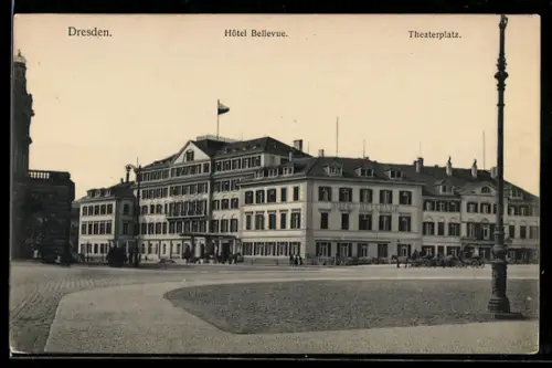 AK Dresden, Hôtel Bellevue, Theaterplatz