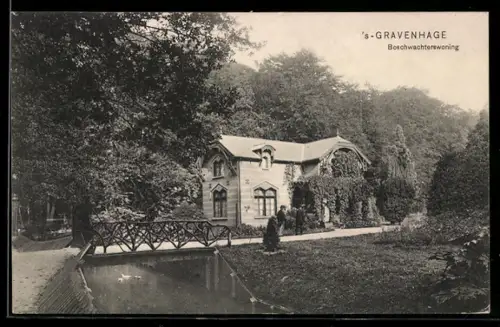 AK `s-Gravenhage, Boschwachterswoning