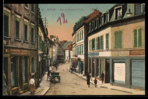 AK Bitche, Rue du Maréchal Foch