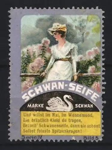 Reklamemarke Schwan-Seife, Frau mit Blumen und weissem Kleid