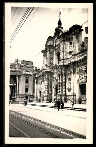 AK Quito, La Compañía