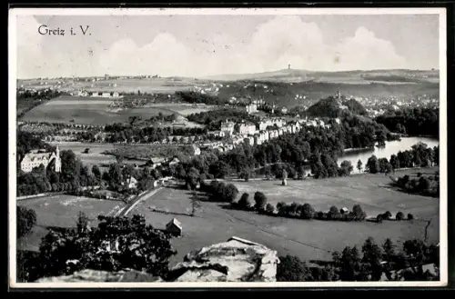 AK Greiz i. V., Panoramaansicht der Stadt und Umgebung