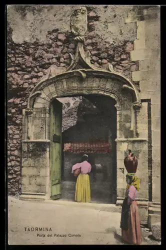 AK Taormina, Porta del Palazzo Corvaja