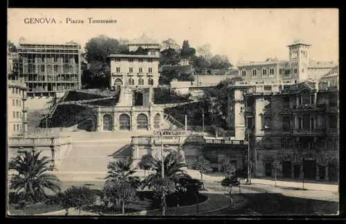 AK Genova, Piazza Tommaseo con edifici storici e vegetazione