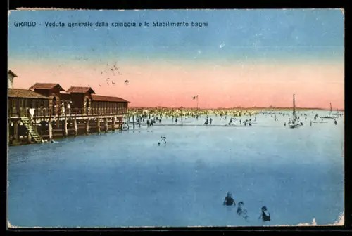 AK Grado, Veduta generale della spiaggia e lo Stabilimento bagni