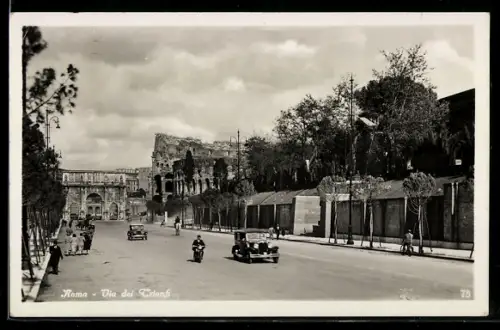 AK Roma, Via dei Trionfi con auto e moto
