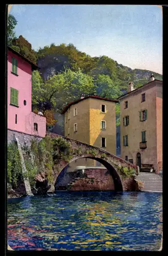AK Nesso /Lago di Como, Pittoresco ponte e case colorate sul lago