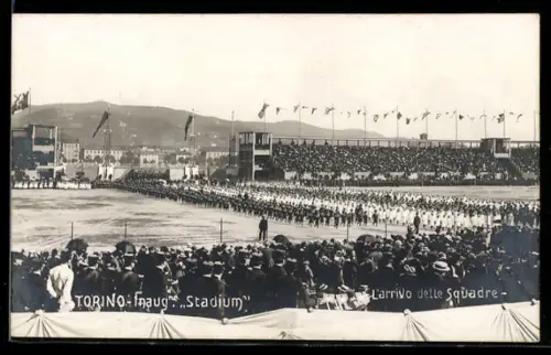 AK Torino, Inaugurazione Stadium, l`arrivo delle squadre