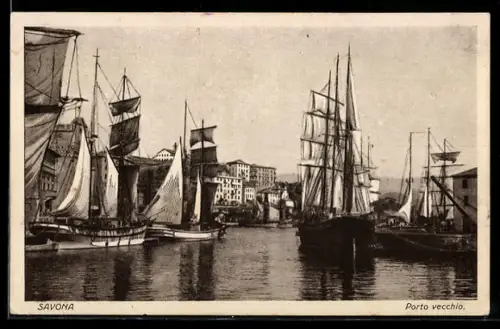 AK Savona, Porto vecchio con vele e navi storiche