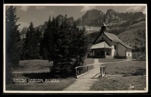 AK Carezza al Lago, Chiesa Carezza al Lago con vista montagne