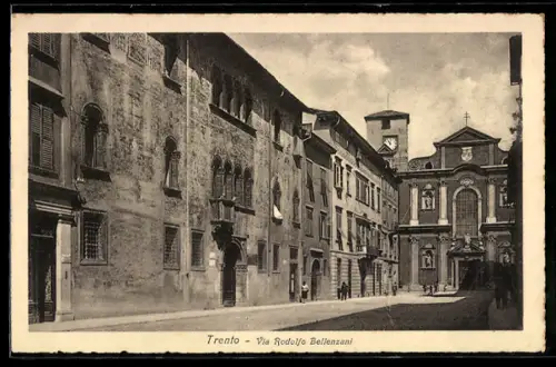 AK Trento, Via Rodolfo Bellenzani mit historischen Gebäuden