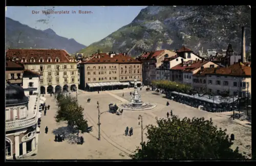 AK Bozen, Piazza Walther con fontana e edifici storici
