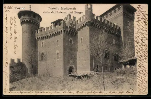 AK Torino, Castello Medioevale visto dall`interno del Borgo