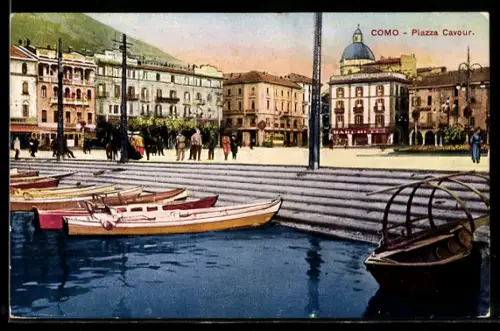 AK Como, Piazza Cavour con barche sul lago