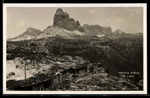 AK Monte Piana, Vista delle Tre Cime di Lavaredo con trincee in primo piano