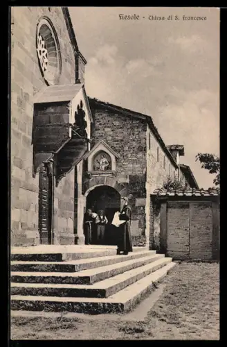 AK Fiesole, Chiesa di S. Francesco con frati sulla scalinata