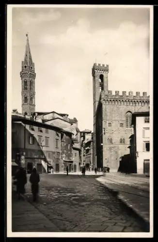 AK Firenze, Piazza San Firenze con edifici storici