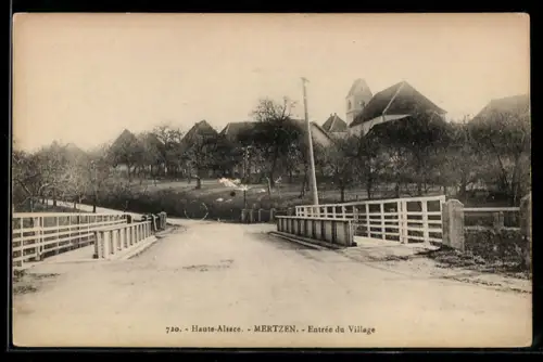 AK Mertzen, Entrée du Village