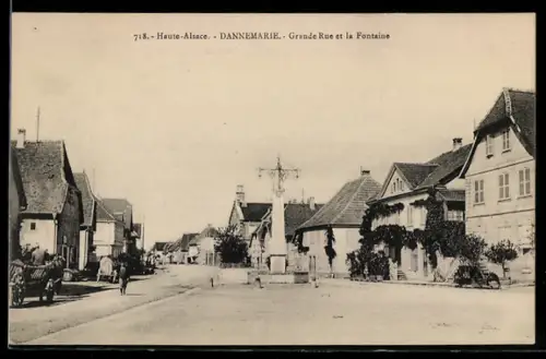 AK Dannemarie, Grande Rue et la Fontaine