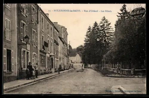 AK Bourbonne-les-Bains, Rue d`Orfeuil, Les Hôtels