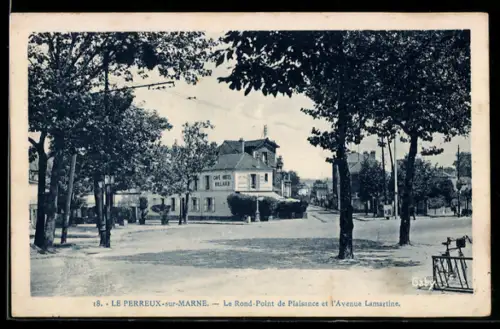 AK Le Perreux-sur-Marne, Le Rond-Point de Plaisance et lAvenue Lamartine