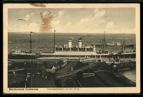 AK Cuxhaven, Amerikadampfer an der Mole