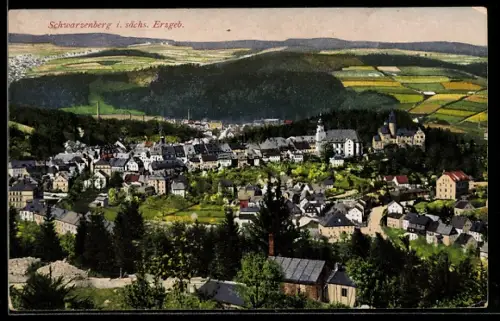 AK Schwarzenberg i. sächs. Erzgeb., Stadtansicht, Kirche, Schloss