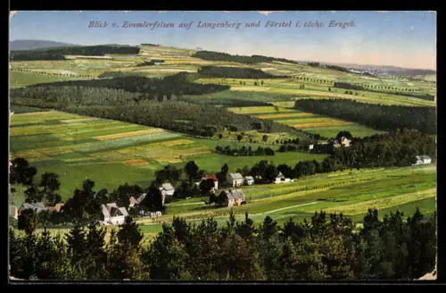 AK Langenberg /sächs. Erzgeb., Blick vom Emmlerfelsen auf Langenberg und Förstel
