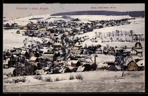 AK Bierfeld i. sächs. Erzgeb., Gesamtansicht im Winter, König Albert-Turm