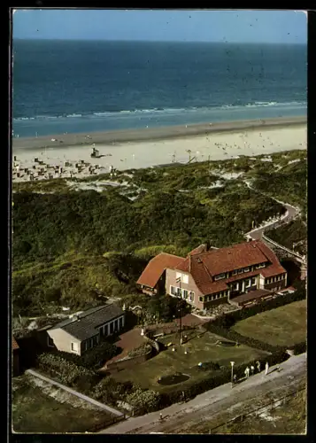 AK Juist, Strand mit Kinderkurheim Schwalbennest