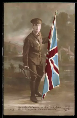 AK Britischer Soldat mit Gewehr und Union Jack