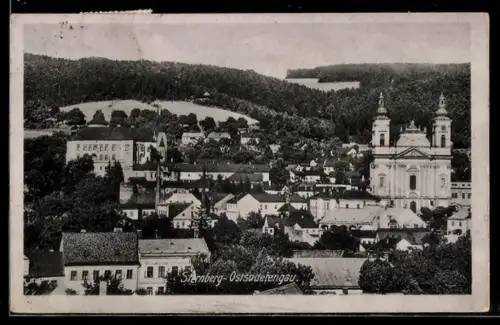 AK Sternberg /Ostsudetengau, Teilansicht mit Kirche