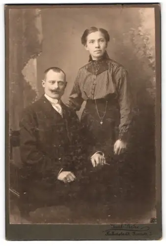 Fotografie Paul Rehe, Halberstadt, Roonstr. 2, Ehepaar im Atelier