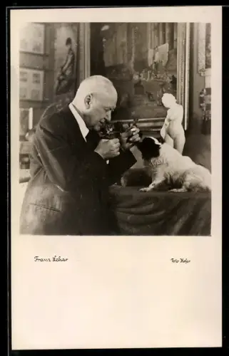 AK Portrait von Franz Lehar mit einem Hund