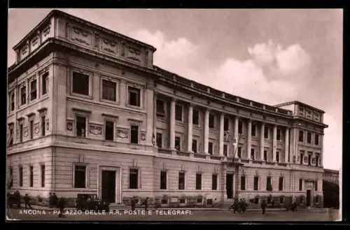AK Ancona, Palazzo delle R.R. Poste e Telegrafi