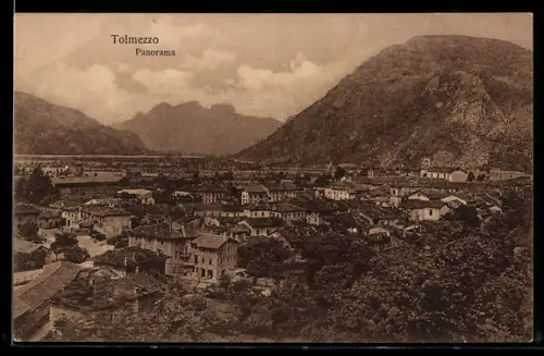 AK Tolmezzo, Panorama della città circondata da montagne