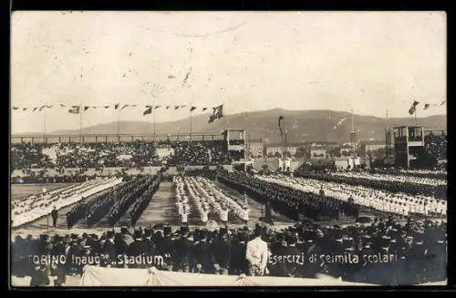 AK Torino, Inaugurazione dello stadio con esercizi di seimila scolari